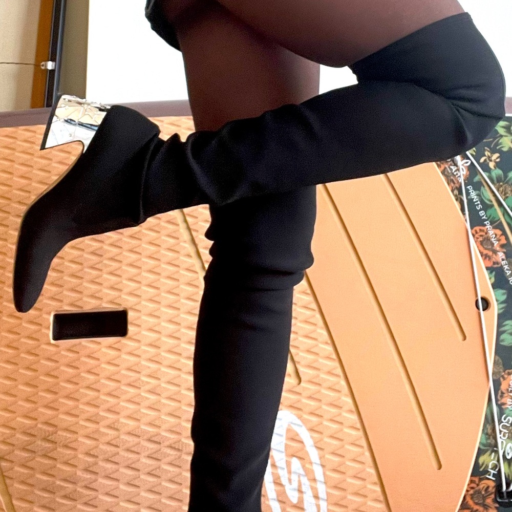 Alberta Ferretti over the knee high boots black 39 US 9 $1,350 chic Italy - Picture 4 of 11